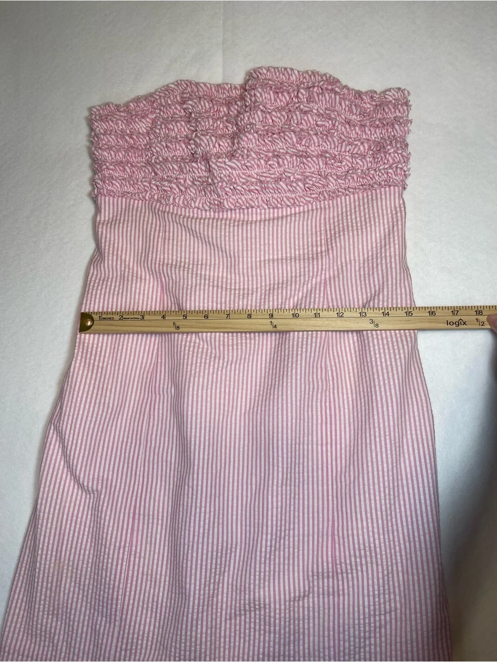Lilly Pulitzer Pink Seersucker Strapless Smocked Bow Back Dress Size 8 - Picture 4 of 7